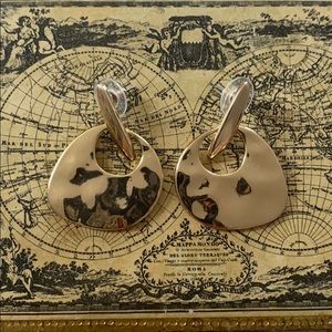 Vintage gold earrings